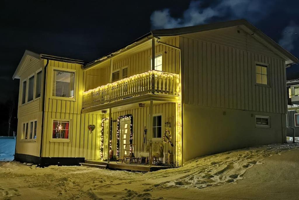 Marta'S Home-Cozy Appartment Near The Airport Andselv Bagian luar foto