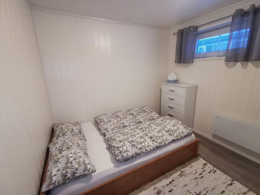 Marta'S Home-Cozy Appartment Near The Airport Andselv Bagian luar foto